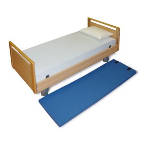 Crash Mat Foldable With Fastening Straps