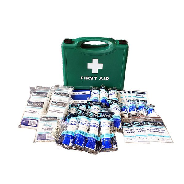 HSE First Aid Kit 1-20 Person in Green Box